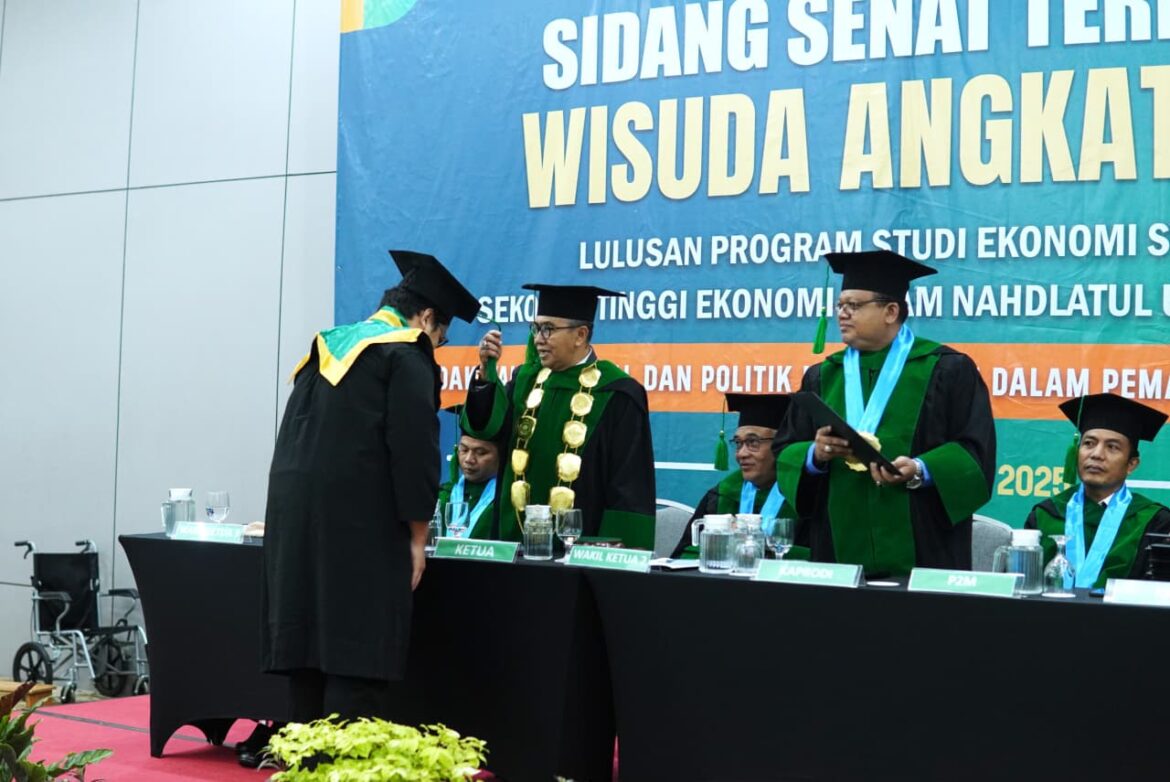 Sejarah ! STEINU Subang Lahirkan Lulusan Ekonomi Syariah Angkatan I dalam Sidang Senat Terbuka